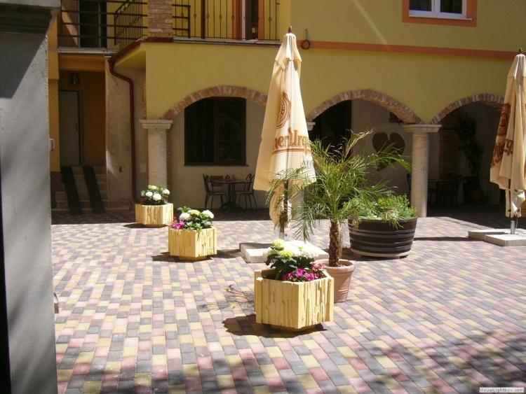 Penzion Da Giacomo Trencin Ngoại thất bức ảnh